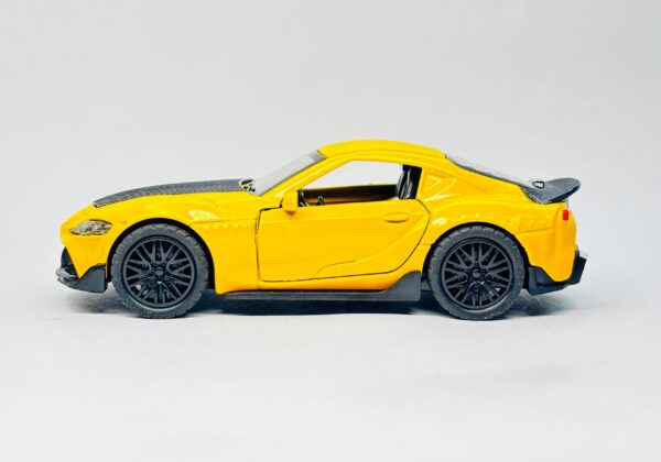 Toyota Supra 1:36 yellow