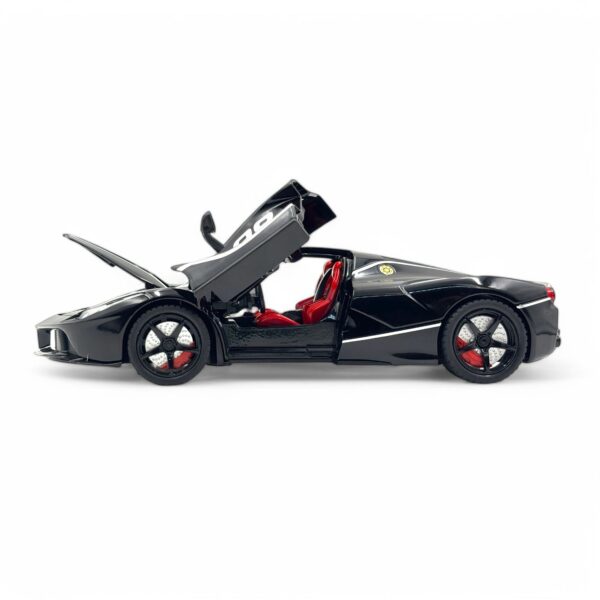 1:24 Scale Ferrari